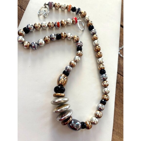 Multi-Color Beaded Necklace With Mixed Metal Accents & Silver Toggle Closure - Picture 1 of 9